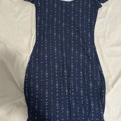 blue dress