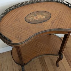 Antique Louis XVI Style End Table 