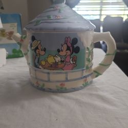 Vintage Disney Applause Mickeys Meadow Teapot
