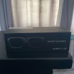 Smart glasses / Bluetooth Music Built In