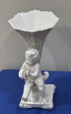Vintage Cherub Angel Vase