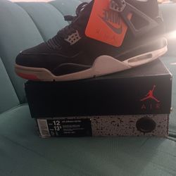 Nike Air Jordan  4 Retro