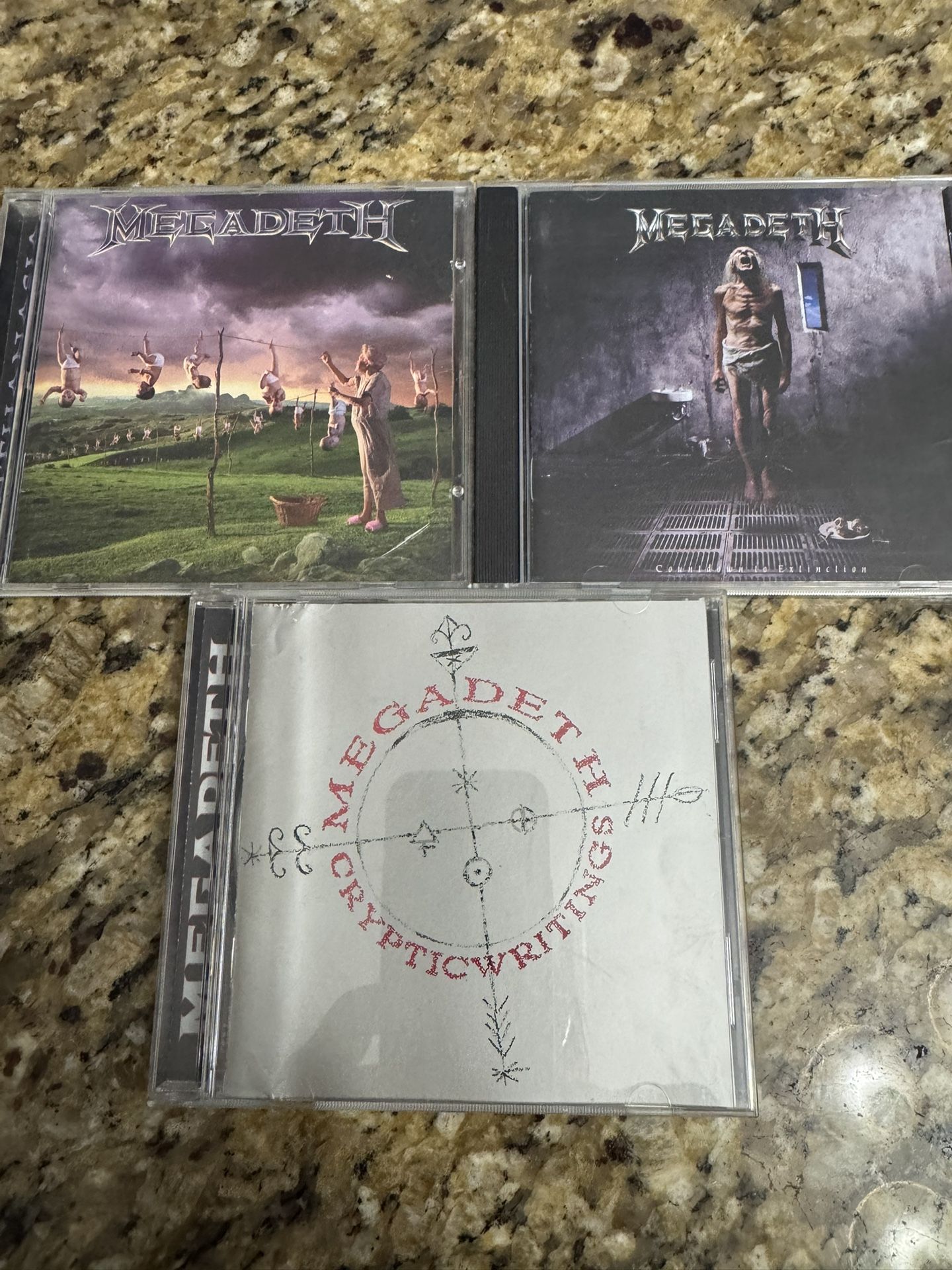 3 Megadeth CDs
