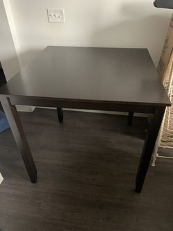 Dinette Table And 4 Chairs