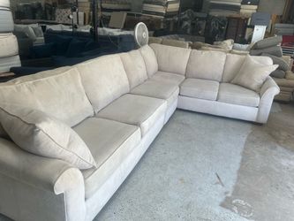 BIG SECTIONAL SOFA BED 🛌 QUEEN SIZE MATTRESS 194”-94”