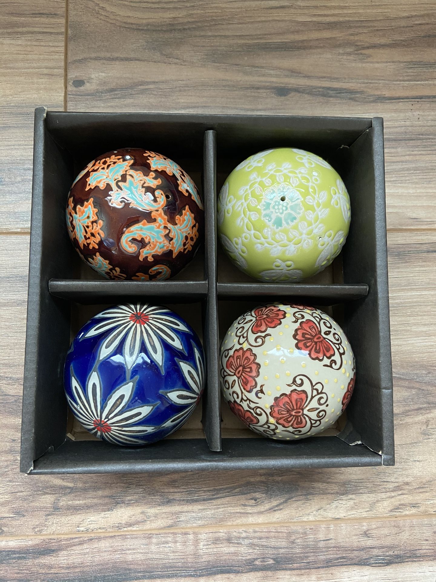 FREE HD Design Glass Decorate Balls