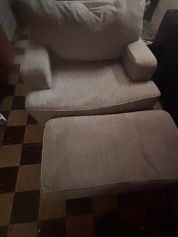 Couch set