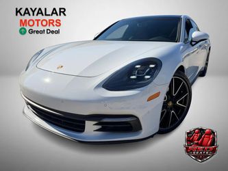 2018 Porsche Panamera