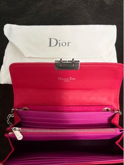 Dior wallet