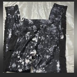 Lululemon Highwaisted Leggings Size 6
