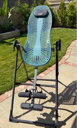 Inversion table
