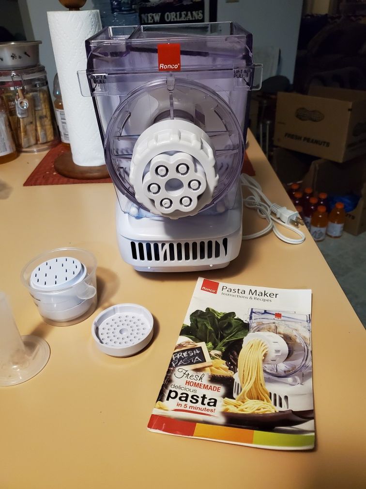 Appliance pasta maker Ronco