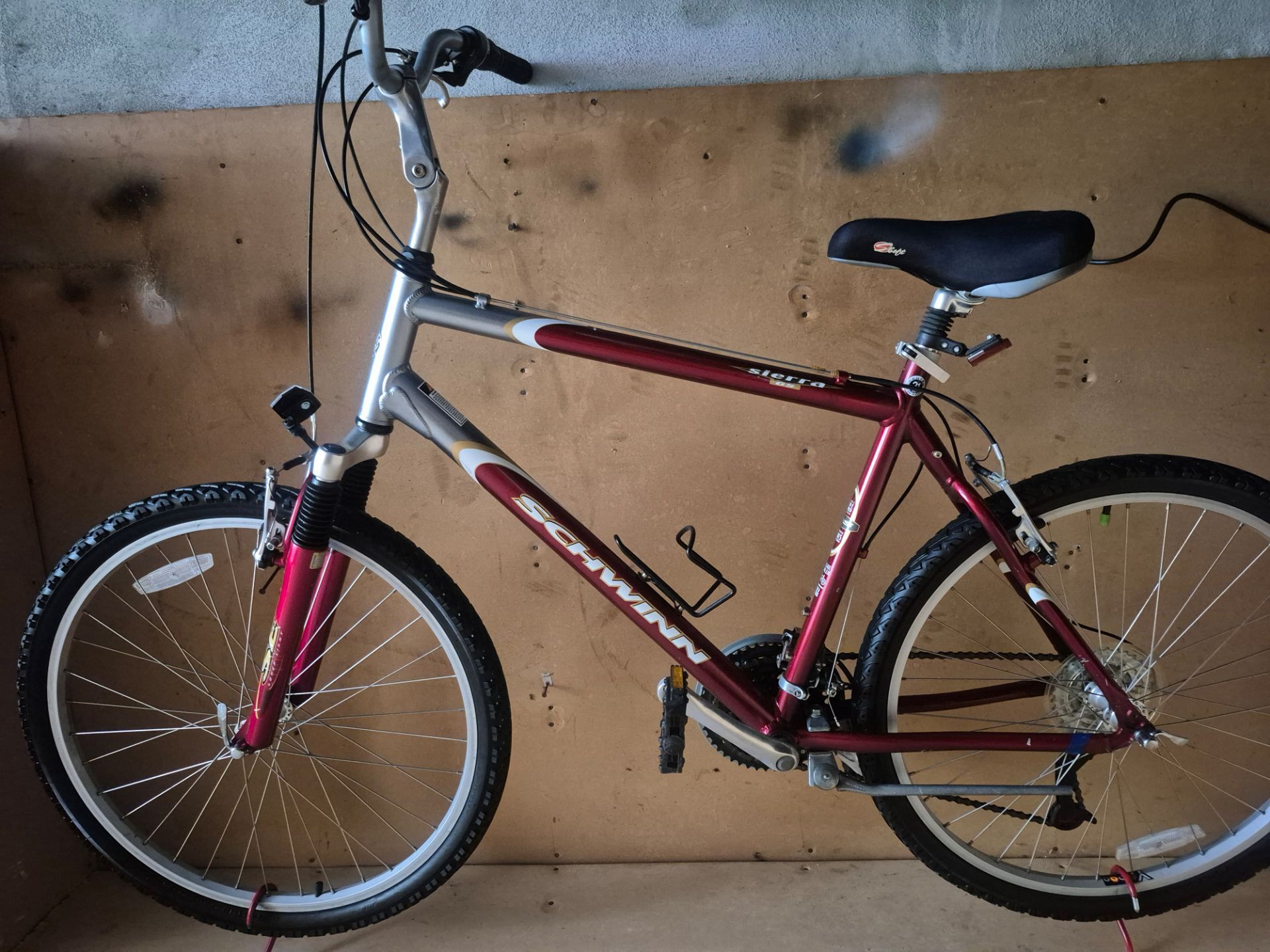 Excellent condition Schwinn comfort bike