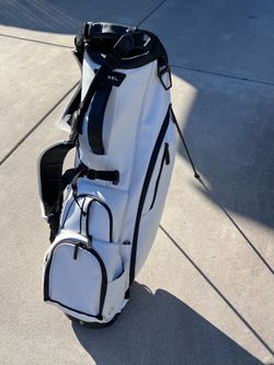 Vessel player stand bag