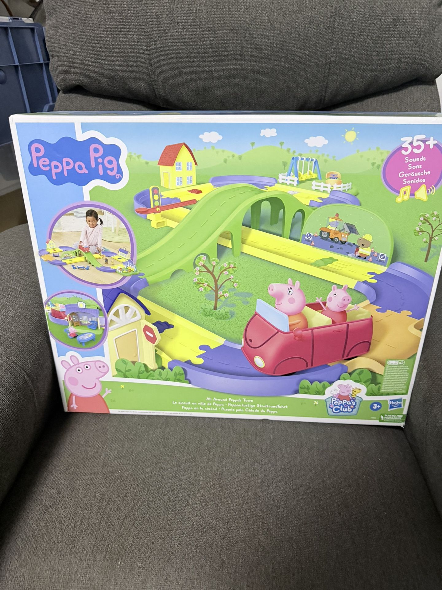 Peppa Pig Club Play Set BLACK FRIDAY DEAL!!!!!