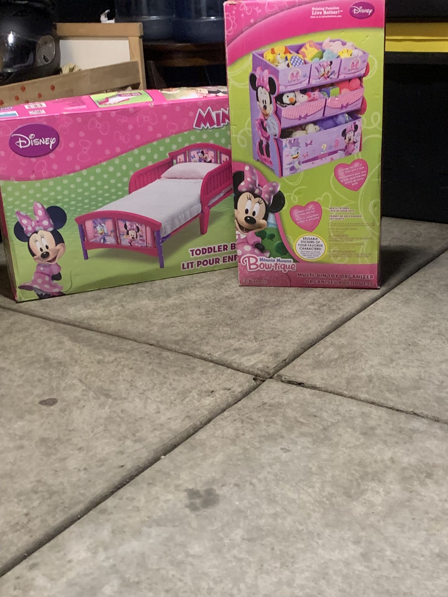 Minnie Mouse Bed Set