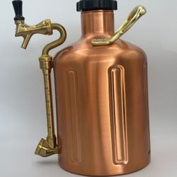 Brand New GrowlerWerks uKeg Pro Copper Finish Portable Pressurized Growler 128 Oz & Chargers