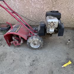 Troy BILT Bronco Rear Tine Tiller