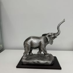 Silver Elephant Statue Decor – Safari Style Figurine on Wood Base
