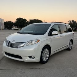 2013 Toyota Sienna