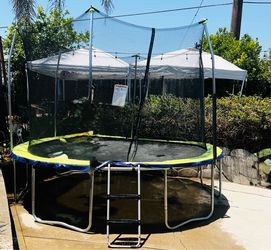 Skywalker 12' Round Sports Arena Trampoline with Enclosure – Dual Color