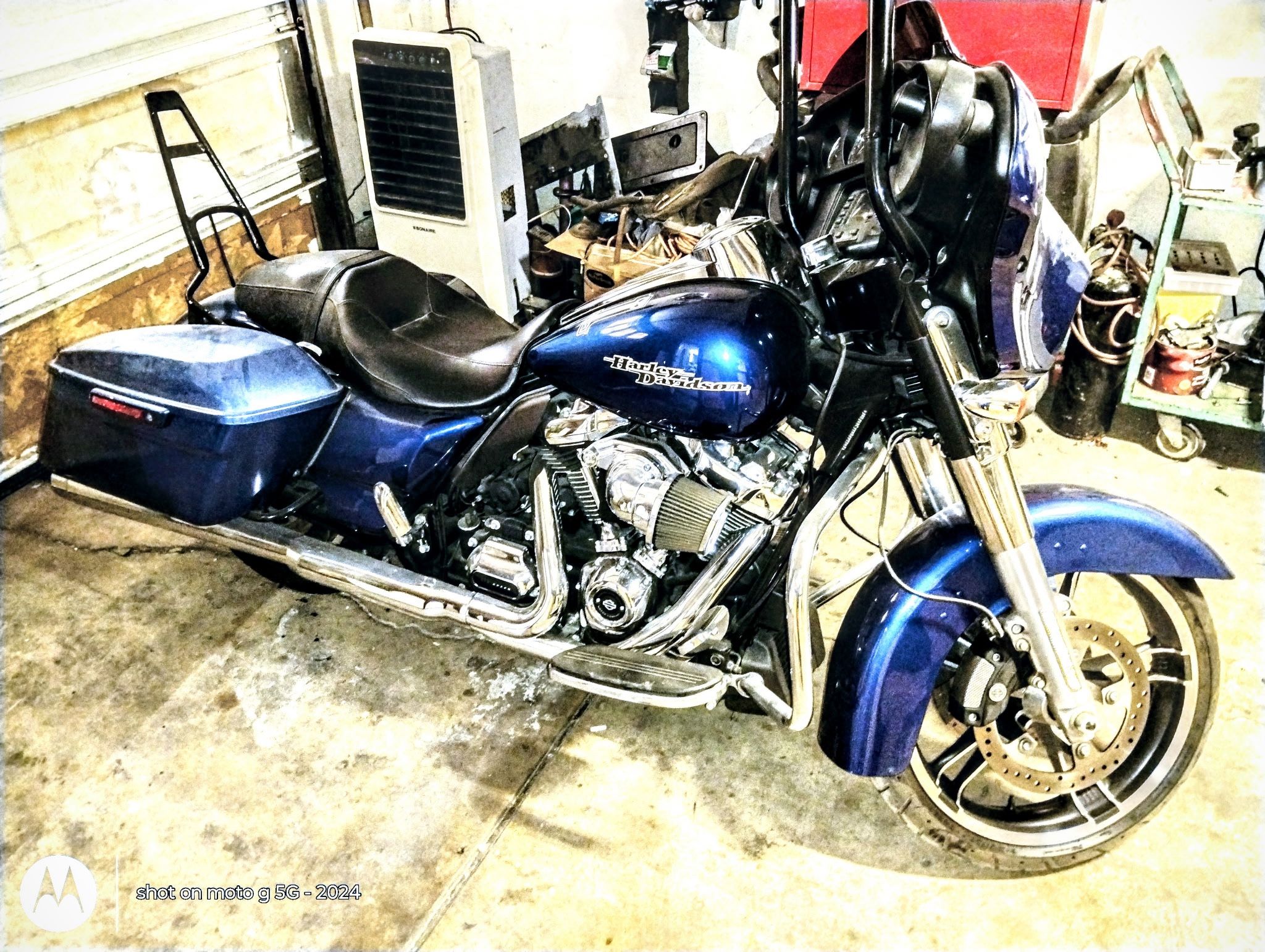 2017 Harley Davidson Street Glide (Low Miles)