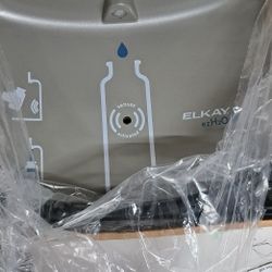 Brand new water dispenser still in the BoxBrand new water dispenser still in the Box