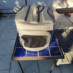 Pet Carrier Foldable/Collapsible 
