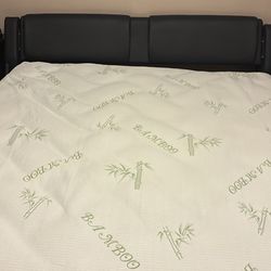 New Queen Sized Bed Frame, Mattress & 2 Night Tables