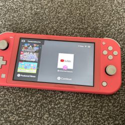 Nintendo Switch Lite Coral