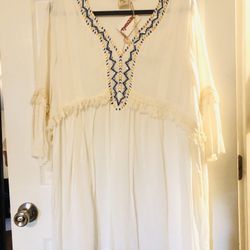 NEW Gorgeous White Tunic Dress