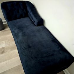 Bedroom/Living Room Side Couch/Decor