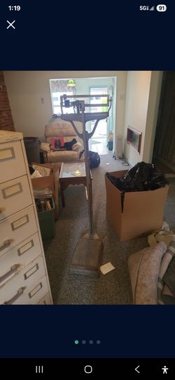 Antique Detecto-Medic Physicians Scale