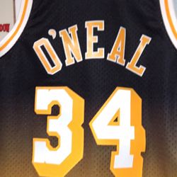  La Lakers Shaquille O’neal 1996 -97  Size  M  Any price That Has 100