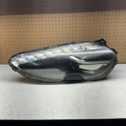 2019 - 2022 PORSCHE CAYENNE - Driver Side Headlight OEM 