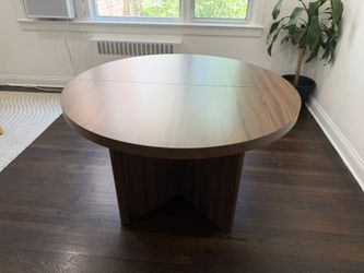Dinning Room Table With Chairs