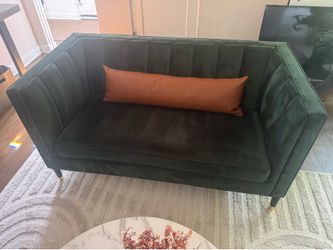 Couch - Leanna Channel Tufted Velvet Loveseat