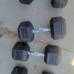 Lots Of Olympic Weights Available. 45s, 35s, 25s, 10s, 5s, 7 Ft Olympic Bar, And 30 And 40 Lb Dumbbells