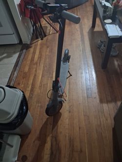 Electric scooter works perfect