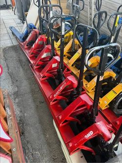 Many different colors of pallet jacks $199-259