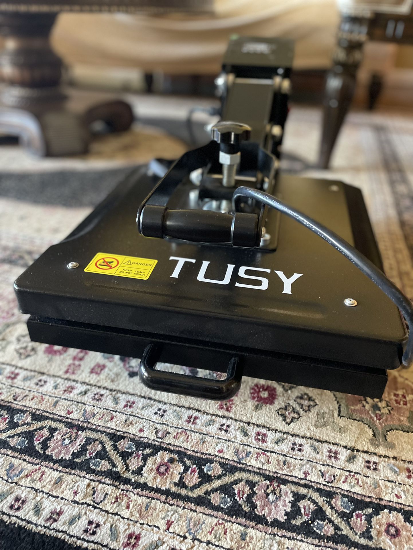 TUSY 15x15 heat press for Sale in Sacramento, CA - OfferUp
