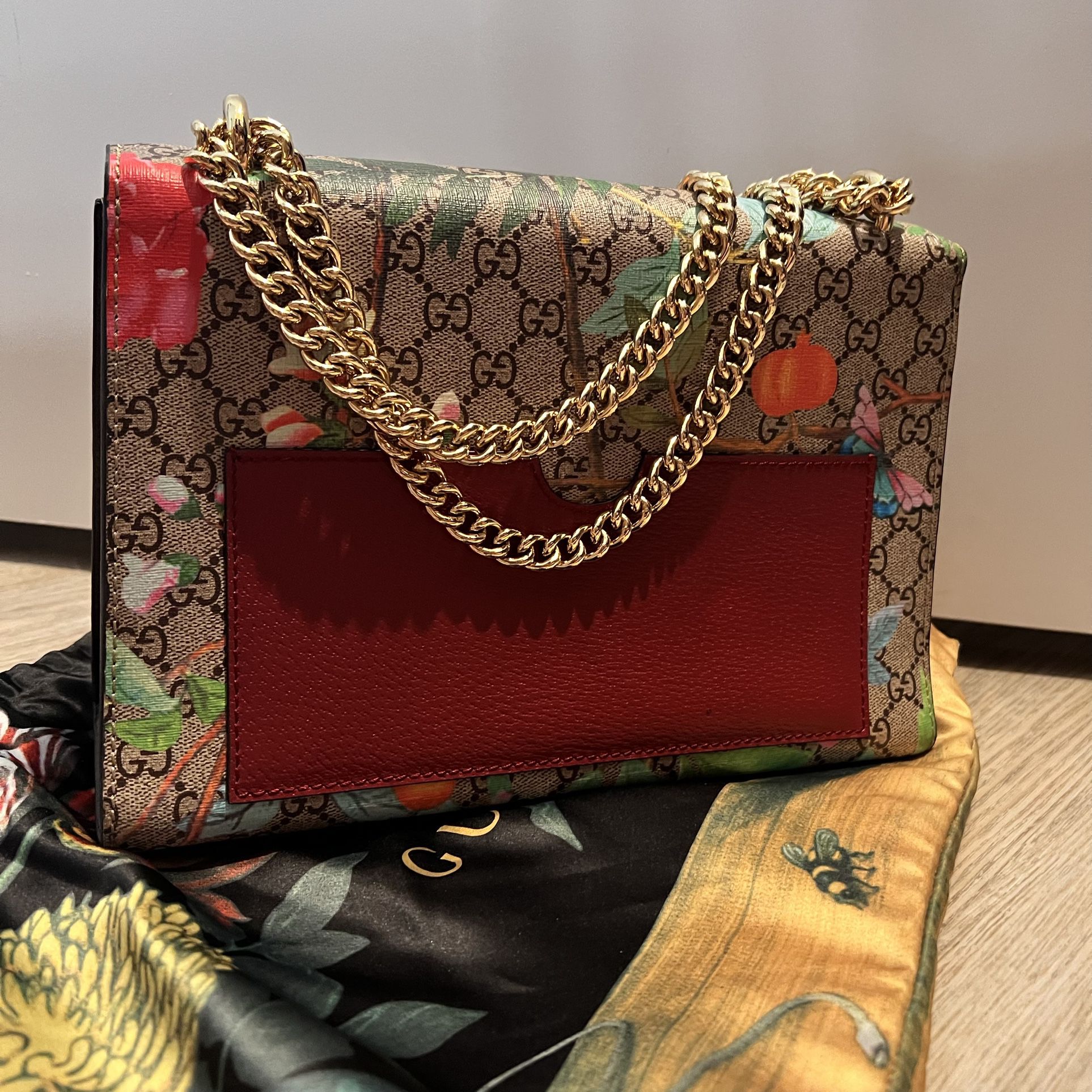 Gucci Padlock Shoulder Bag Tian Print GG Coated Canvas Medium for Sale in  North Miami Beach, FL - OfferUp