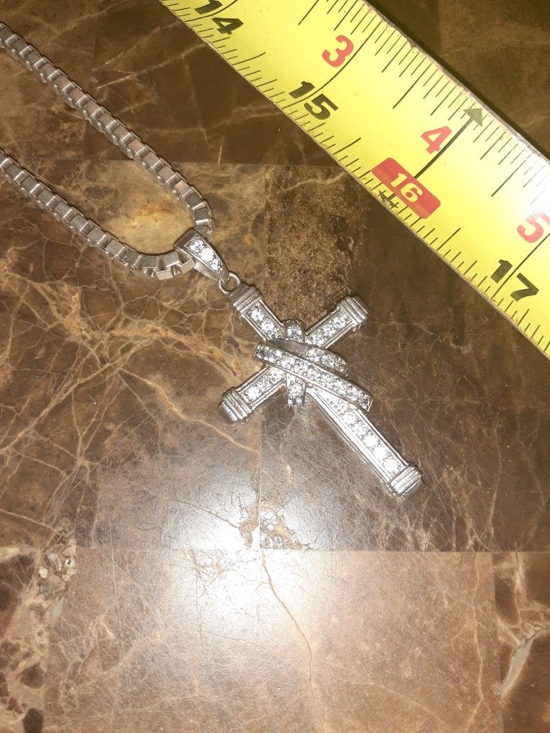 Box Chain Stearling Silver With Cross 925