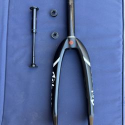 Box X2 Carbon Race Fork 