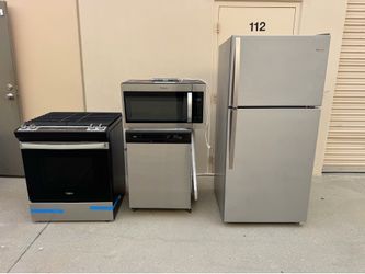 Whirlpool FULL KITCHEN APPLIANCE SET – ONLY $900