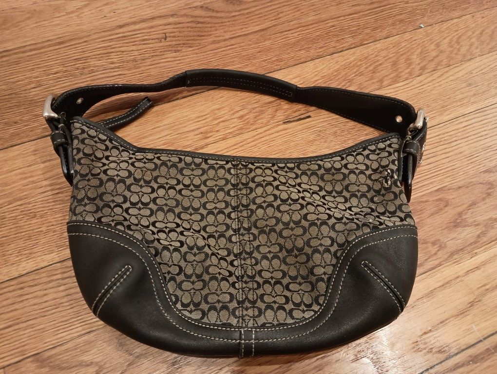 Coach Hobo Handbag