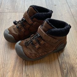 Keen Boots Kids Sz 12