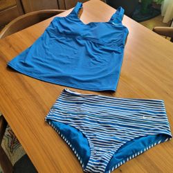 Nike Swimsuit 