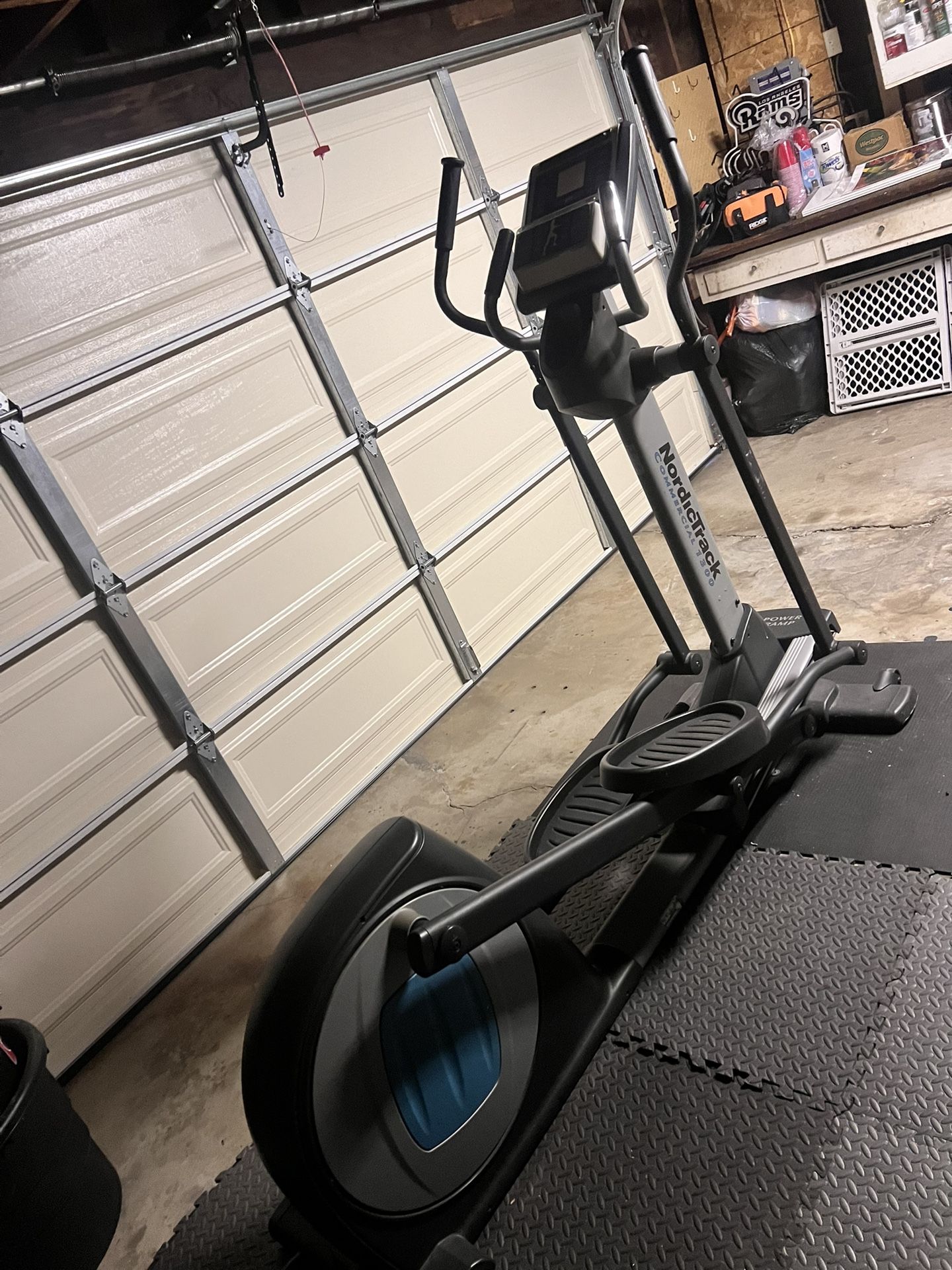 Elliptical Nordictrack  