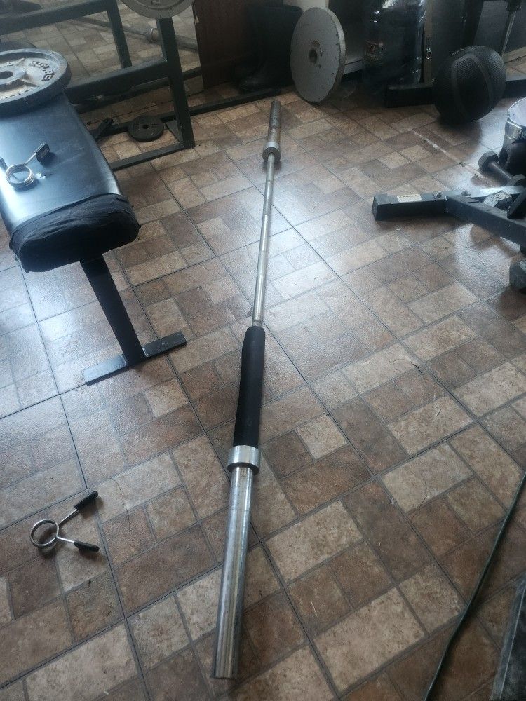 7FT ( 55-LB) BARBELL